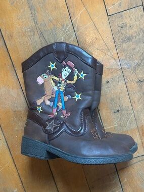Disney Toy Story Woody and Bull’s-eye Cowboy boots Brown